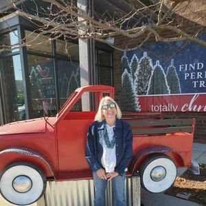 Meet your Posher, Bev